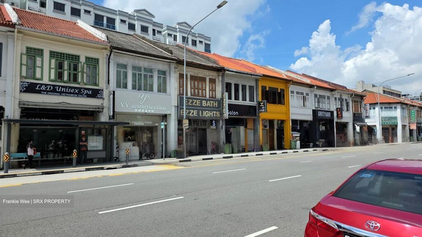 Geylang Conservation Area (D14), Retail #598107111